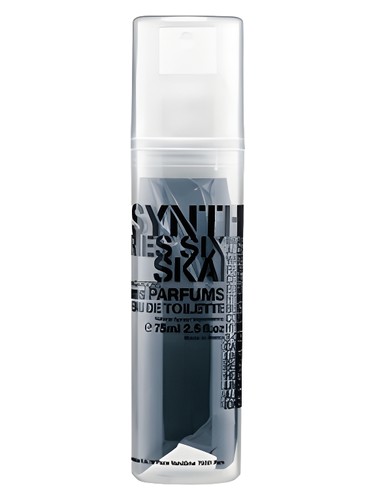 Comme des Garcons Series 6 Synthetic: Skai